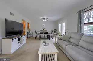 4052 Parkside Ct, Mount Joy, PA 17552 - Photo 11