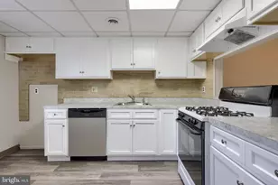 341 Greenland Dr, Lancaster, PA 17602 - Photo 21
