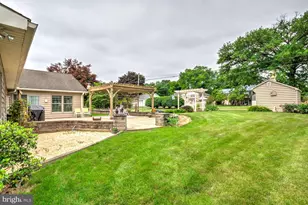 208 Penn Ave, Ephrata, PA 17522 - Photo 39