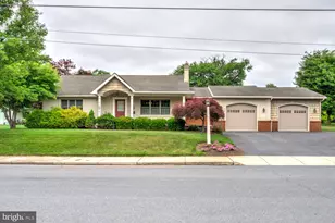 208 Penn Ave, Ephrata, PA 17522 - Photo 1