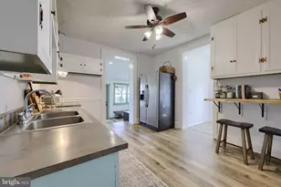 202 N 6th St, Denver, PA 17517 - Photo 27