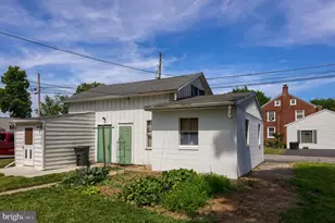 202 N 6th St, Denver, PA 17517 - Photo 13