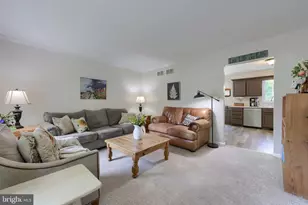 37 Homestead Dr, Denver, PA 17517 - Photo 11