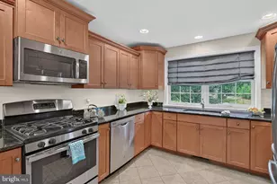 187 Waypoint Dr, Lancaster, PA 17603 - Photo 11