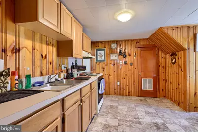 860 N Reading Road, Ephrata, PA 17522 - Photo 27