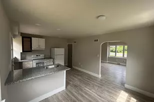 545 E High St, Elizabethtown, PA 17022 - Photo 5