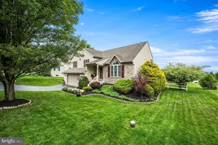 349 Farm View Dr, East Earl, PA 17519 - Photo 3