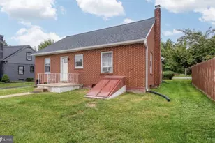 923 Rohrerstown Rd, Lancaster, PA 17601 - Photo 15