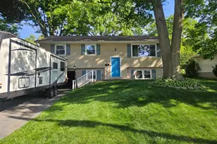 650 E Willow St, Elizabethtown, PA 17022 - Photo 1
