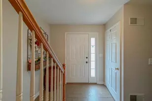 4061 Laurel Ln, Mount Joy, PA 17552 - Photo 5