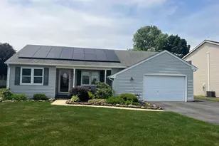 306 Willow Ln, New Holland, PA 17557 - Photo 1