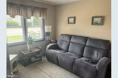 306 Willow Lane, New Holland, PA 17557 - Photo 9