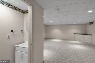 10 Creekside Dr, Millersville, PA 17551 - Photo 29