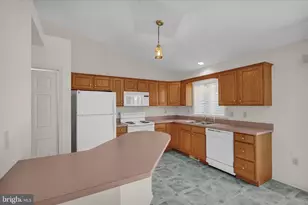 10 Creekside Dr, Millersville, PA 17551 - Photo 13