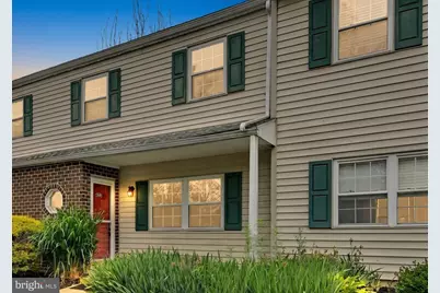 1360 Blue Jay Drive, Lancaster, PA 17601 - Photo 5