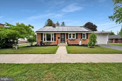 161 N Laurel Street, Manheim, PA 17545 - Photo 1