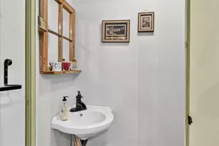 100 & 104 E High St, Maytown, PA 17550 - Photo 33