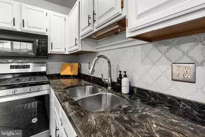 309 Parklawn Court, Lancaster, PA 17601 - Photo 11