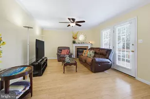 306 Laurel Oak Ln, Lancaster, PA 17602 - Photo 13