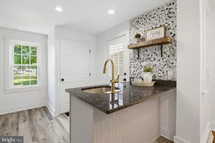 16 N Locust St, Lititz, PA 17543 - Photo 13