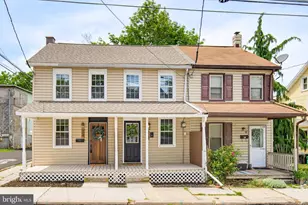 16 N Locust St, Lititz, PA 17543 - Photo 1