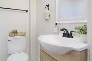 16 N Locust St, Lititz, PA 17543 - Photo 25