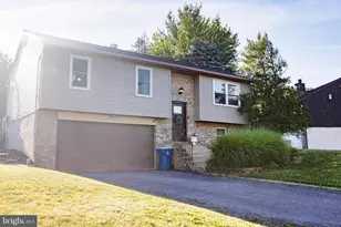 208 N Church St, Mountville, PA 17554 - Photo 33