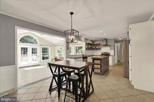 557 Magnolia Dr, Lititz, PA 17543 - Photo 5