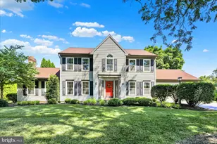 557 Magnolia Dr, Lititz, PA 17543 - Photo 1