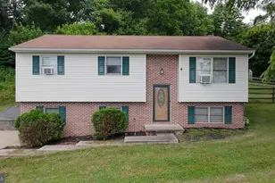 997 Buck Heights Rd, Quarryville, PA 17566 - Photo 1