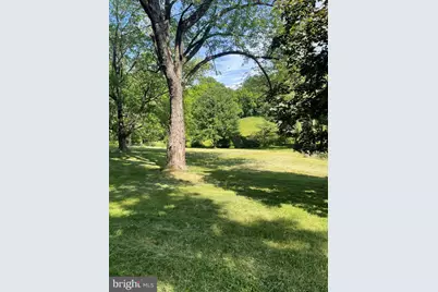 329 Fairview Drive, Lititz, PA 17543 - Photo 3