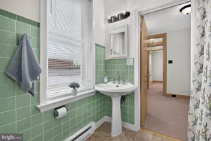 325 Cherry St, Columbia, PA 17512 - Photo 31