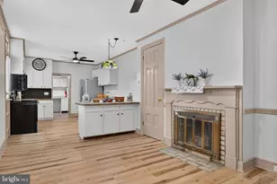 325 Cherry St, Columbia, PA 17512 - Photo 11
