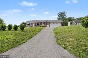 273 W Penn Grant Rd, Willow Street, PA 17584 - Photo 3
