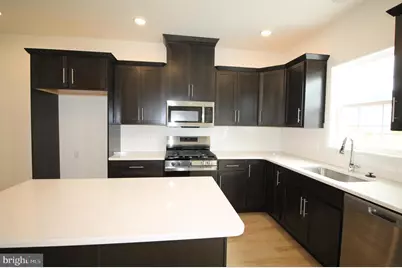 2445 Spring Water Circle, Lancaster, PA 17601 - Photo 5