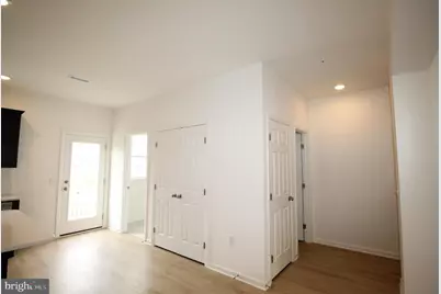 2445 Spring Water Circle, Lancaster, PA 17601 - Photo 7