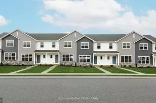 38 N Conifer Dr, Elizabethtown, PA 17022 - Photo 1