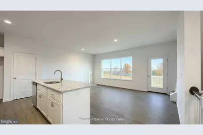 40 N Conifer Drive, Elizabethtown, PA 17022 - Photo 3