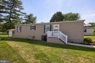 752 Sherry Ln, Lancaster, PA 17601 - Photo 7
