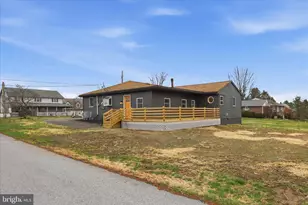 2472 Leaman Rd, Ronks, PA 17572 - Photo 23