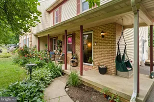 2314 Lawnwood Ct, East Petersburg, PA 17520 - Photo 1