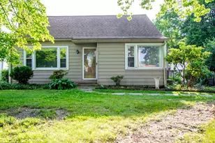 14 Crest Ave, Lancaster, PA 17602 - Photo 1