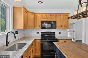 5 Village Dr, Lititz, PA 17543 - Photo 13