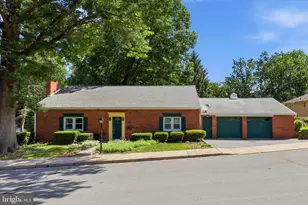 244 Hemlock Rd, Ephrata, PA 17522 - Photo 1