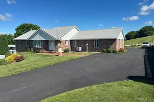 1463 Main St, East Earl, PA 17519 - Photo 3