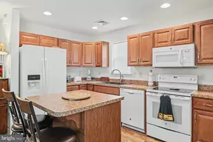 101 Bolton Cir, Willow Street, PA 17584 - Photo 11