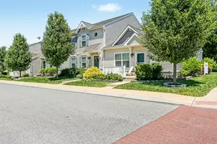 101 Bolton Cir, Willow Street, PA 17584 - Photo 5