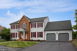421 Rhoda Dr, Lancaster, PA 17601 - Photo 3