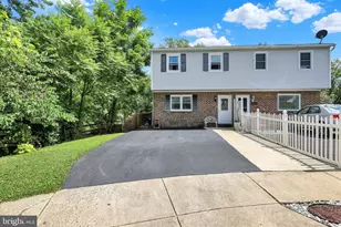 1008 Cloverton Dr, Columbia, PA 17512 - Photo 1