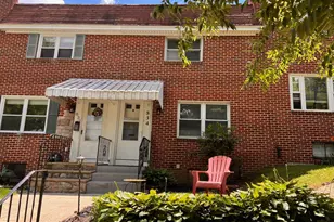 834 Wabank St, Lancaster, PA 17603 - Photo 1